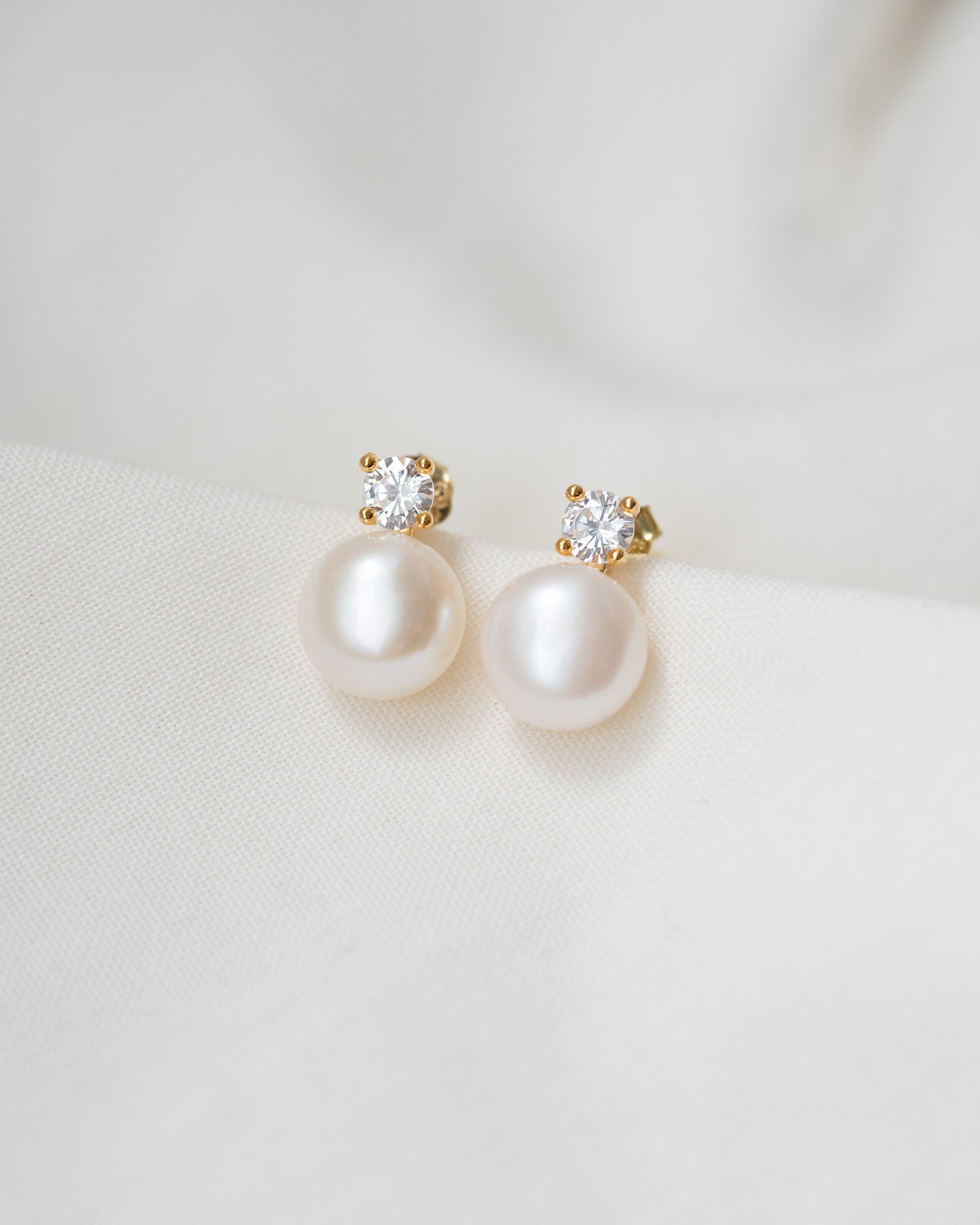 Pixie Pearl Earrings