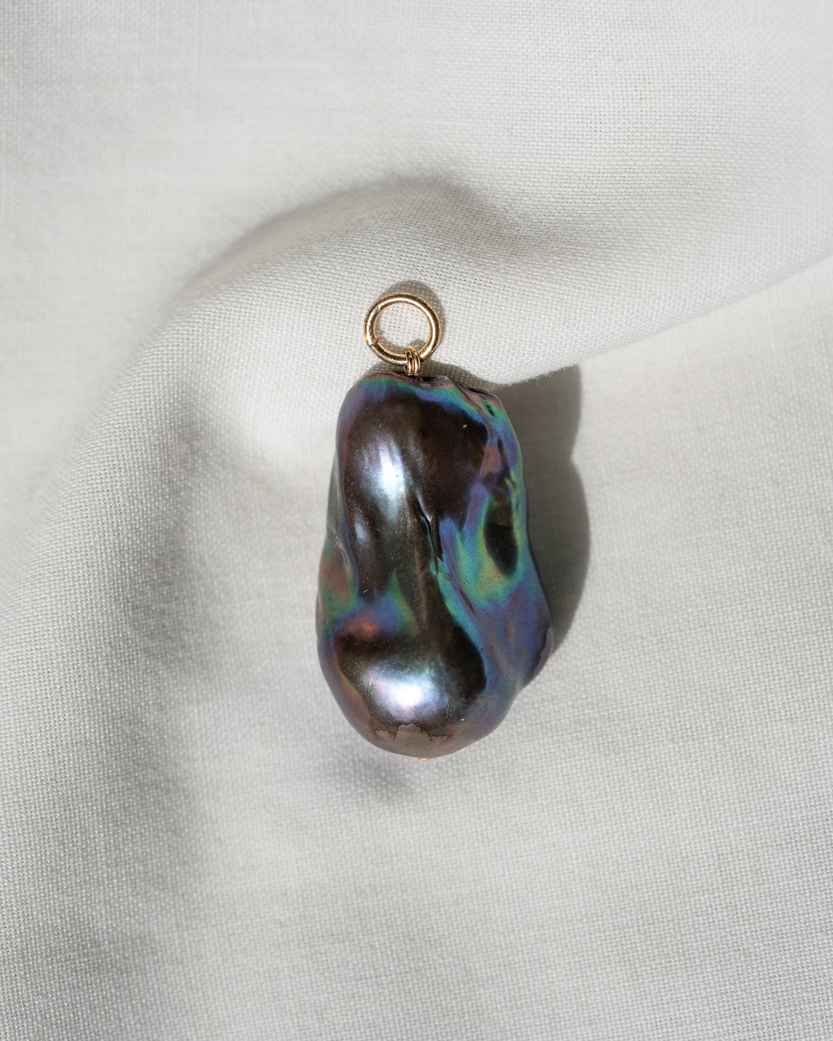 Morgana Black Pearl Pendants