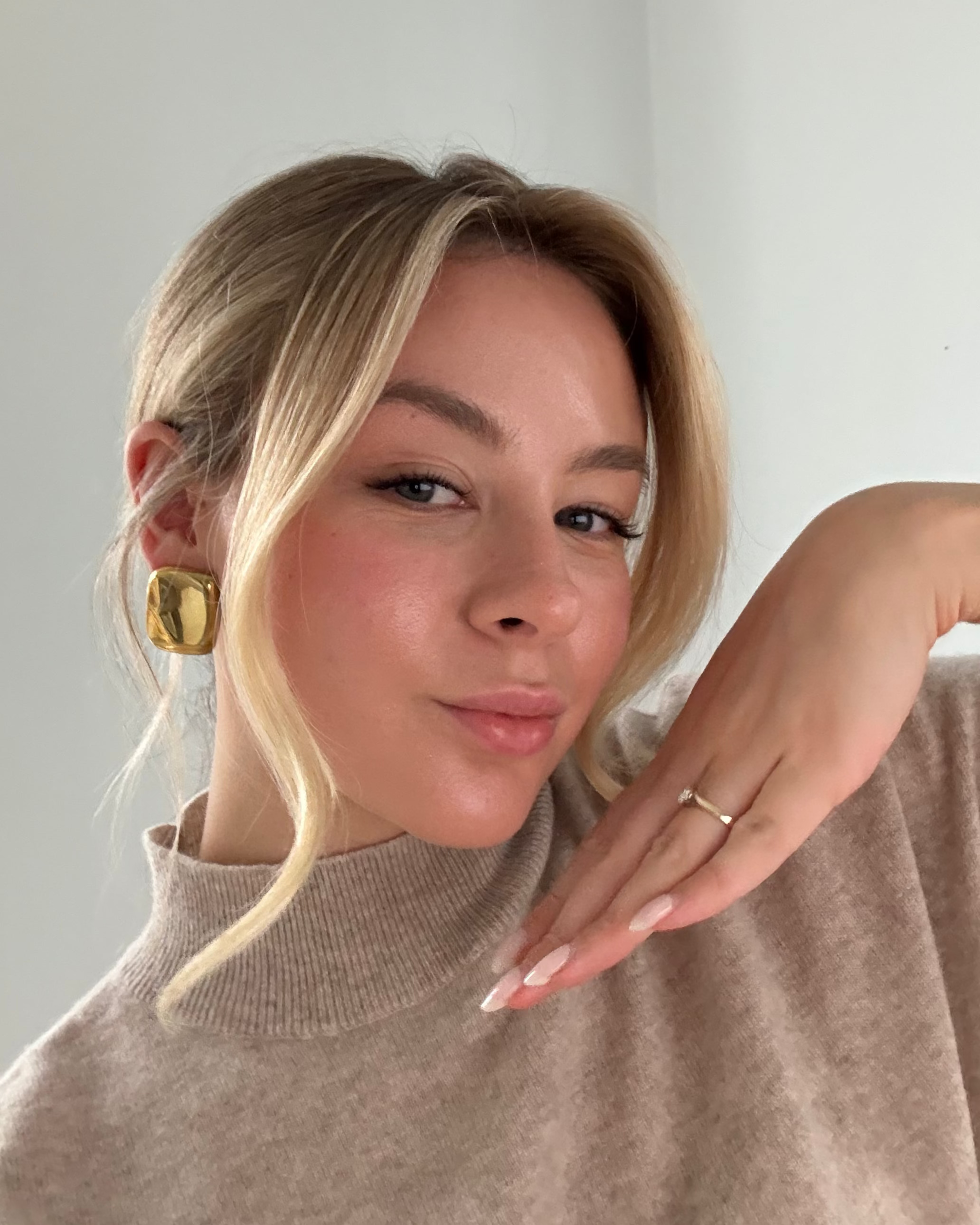 Butter Earrings