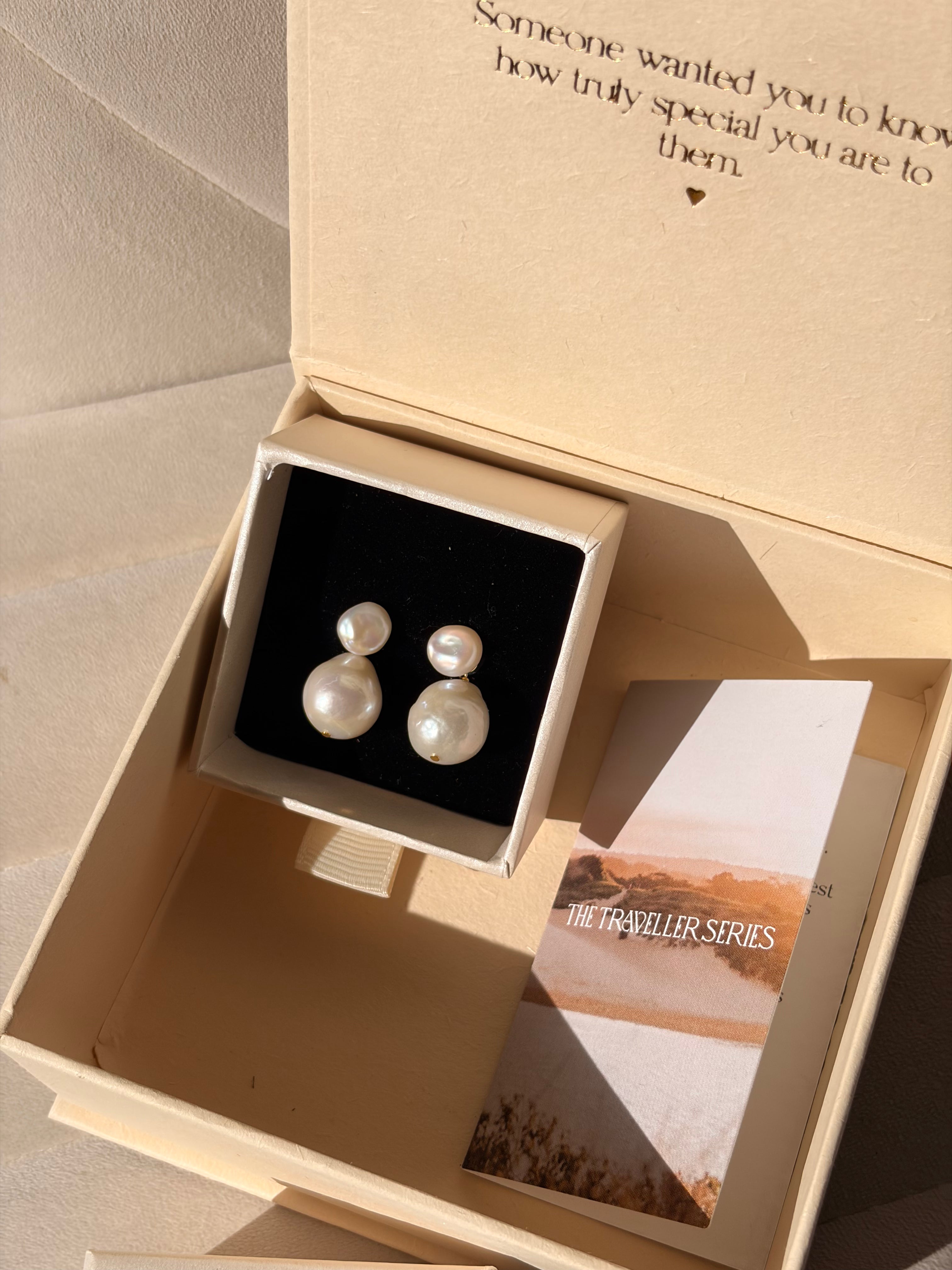 Pim Petite Pearl Earrings