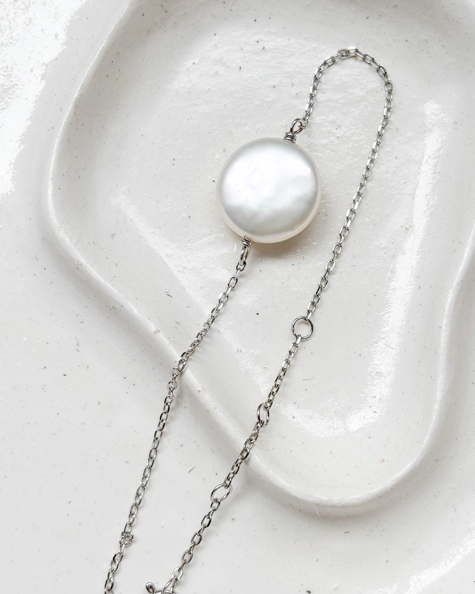 Lua Pearl Bracelet