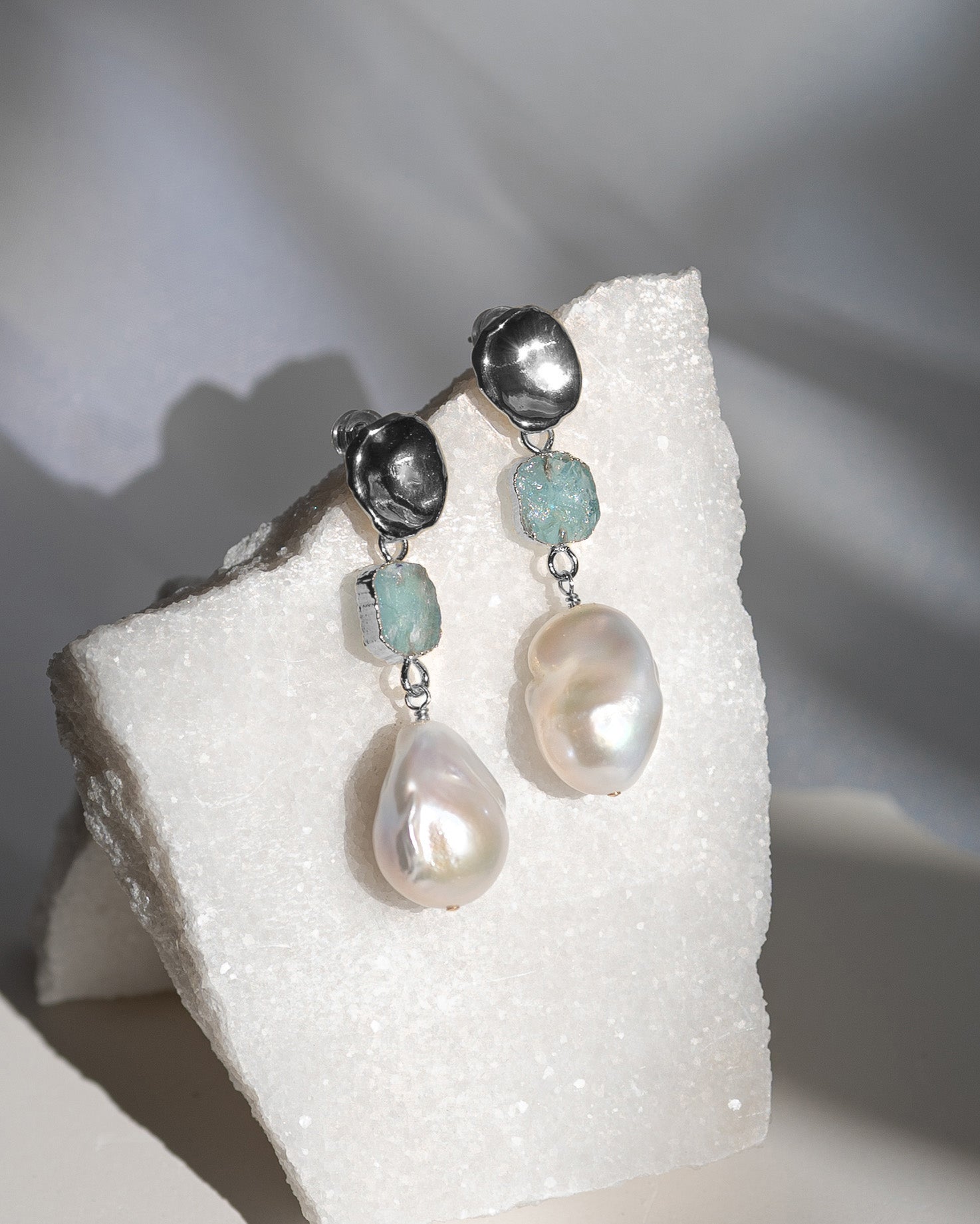 March | Aquamarine Birthstones x Pearls Earrings