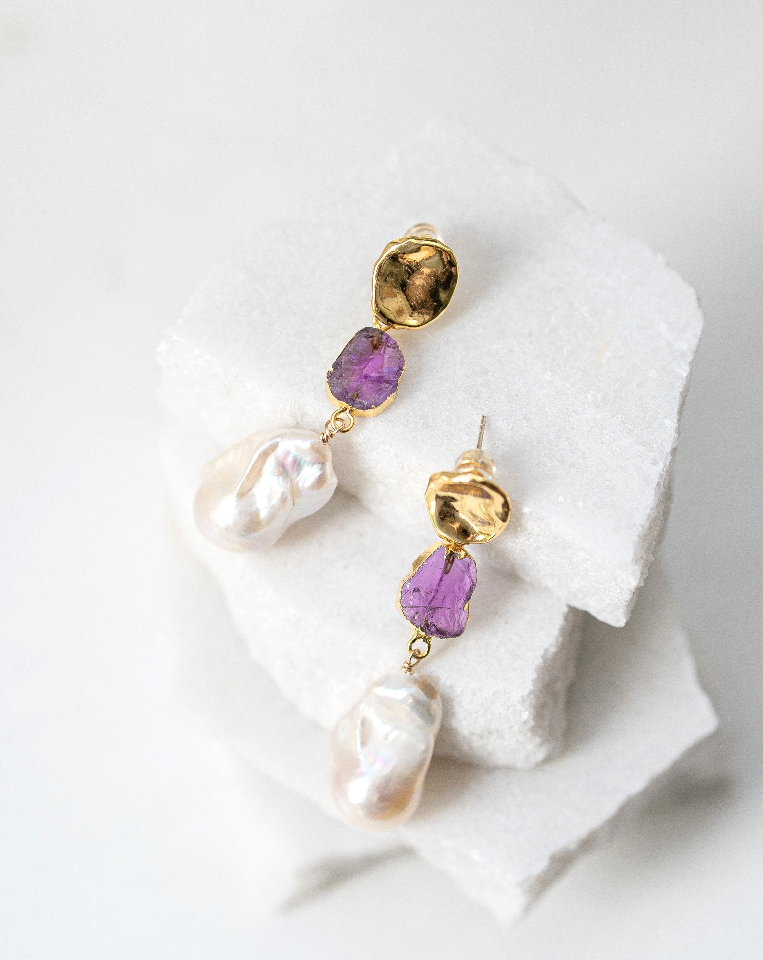 Feb | Amethyst Birthstones x Pearls Earrings