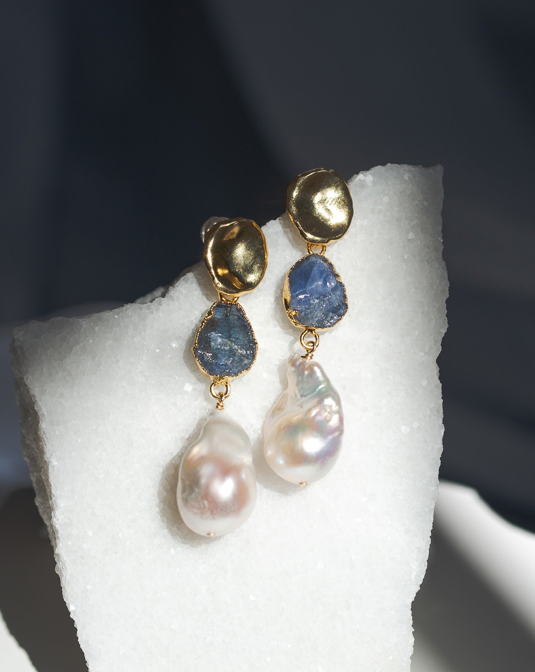 December Birthstone | Tanzanite Birthstones x Pearls Earrings