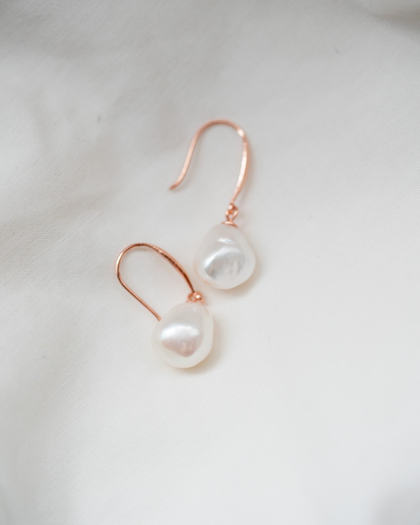 Audrey I Pearl Earrings