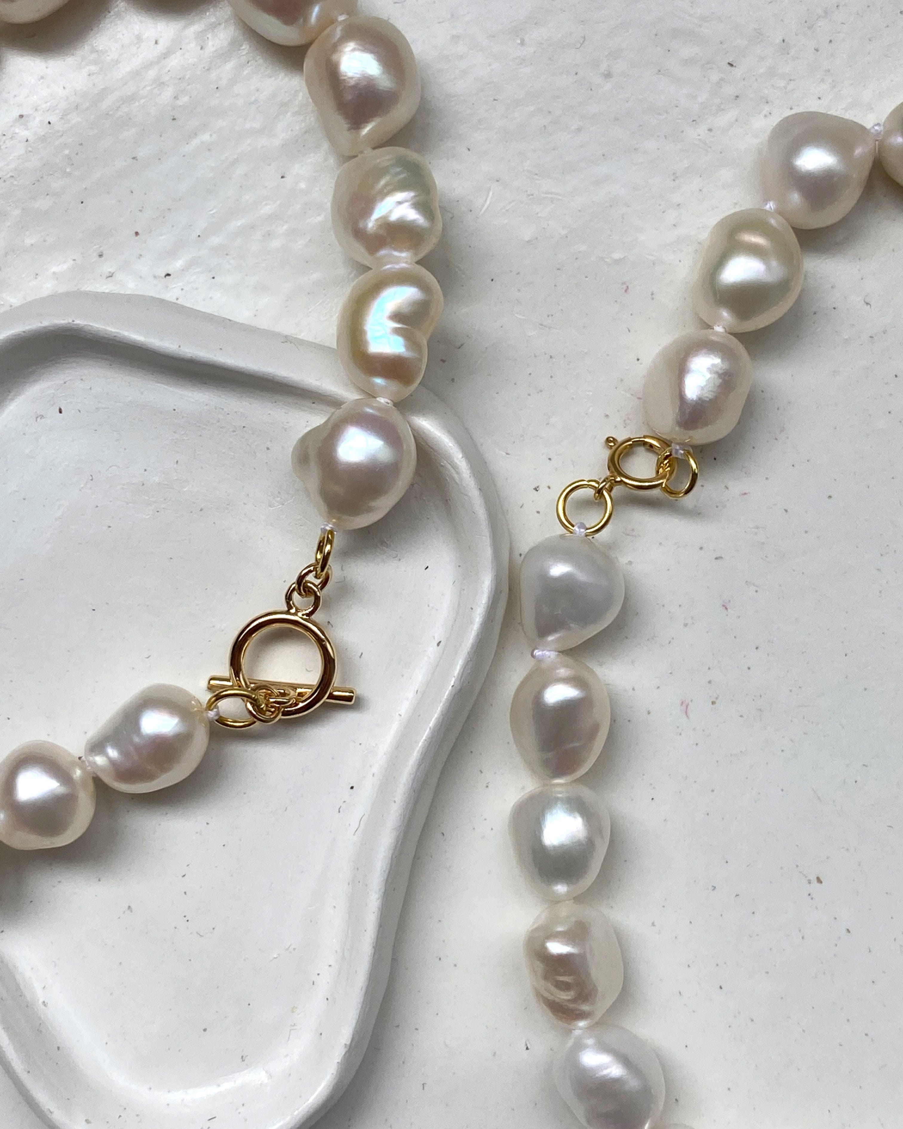 Elisse Pearls Anklet