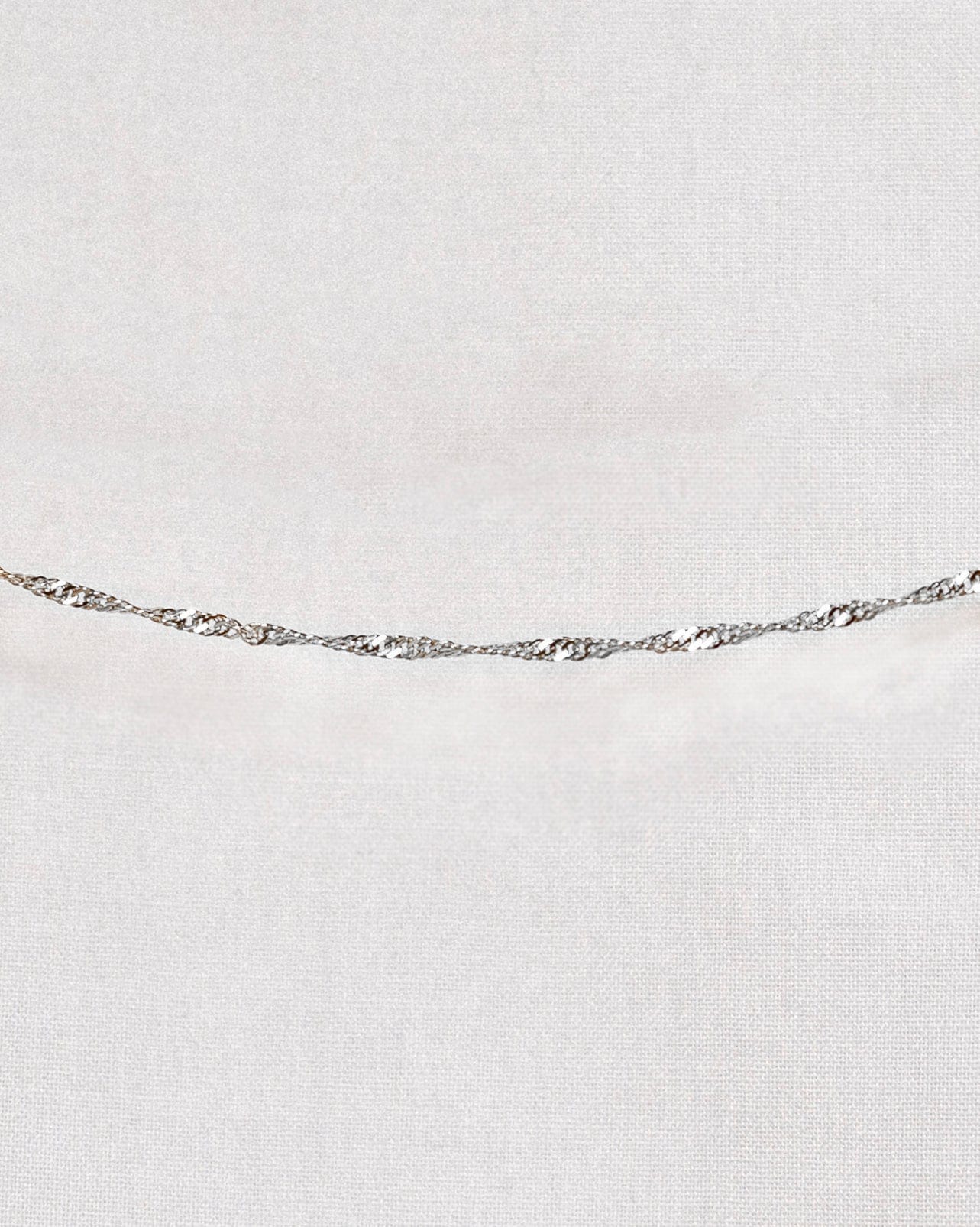 Anne Chain Necklace