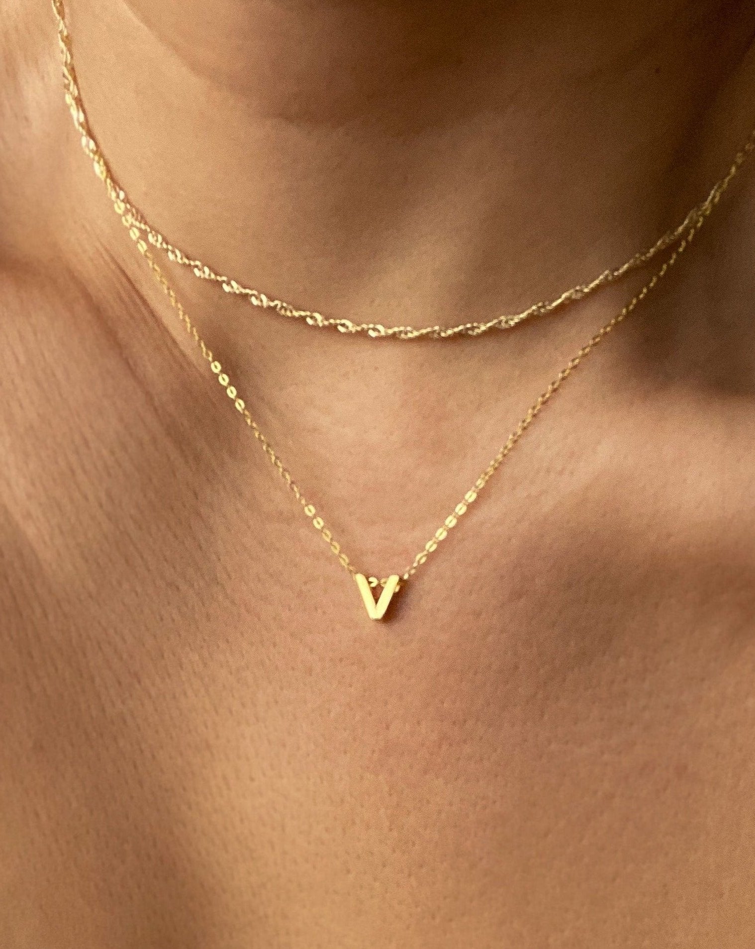 V - Alphabet Necklace