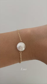 Lua Pearl Bracelet