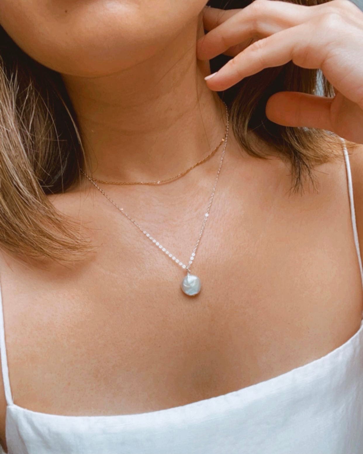 Lua Pearl Necklace