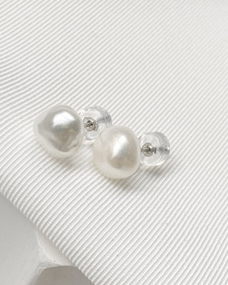 Mini Irregular Pearl Studs