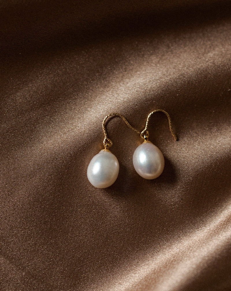 Audrey Pearl Earrings II