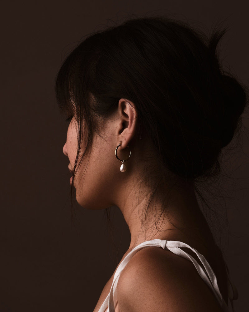 Elisse Pearl Hoops